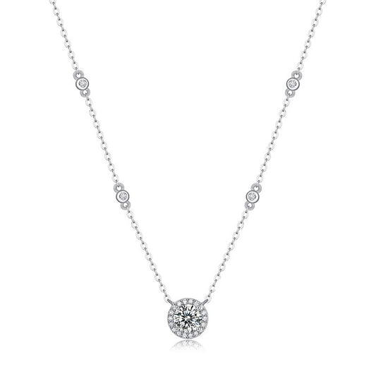 NAYONNER Moissanite Station Necklace for Women Sterling Silver Necklace with 1ct Round Moissanite Pendant Diamond Necklace Jewelry Gifts for Mom Wife Girlfriend Women Birthday Wedding Anniversary Valentines Day