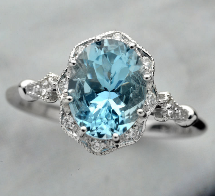 Diamond Engagement Ring and Jewelry Accessories